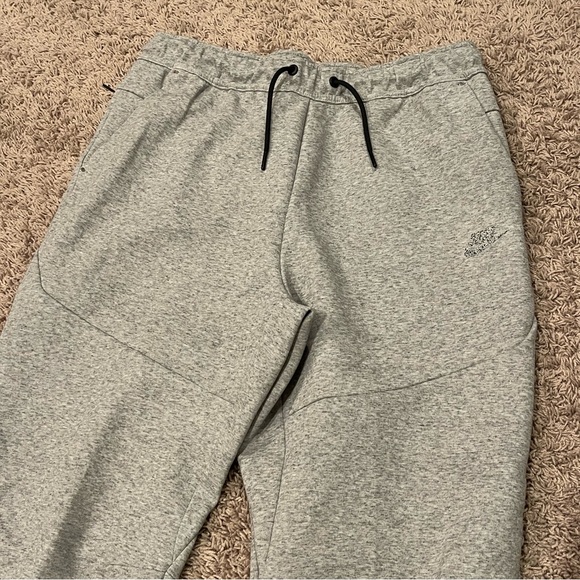 NWT Nike Revival Tech Fleece Jogger - Picture 9 of 16